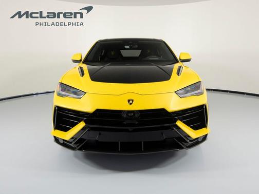 2023 Lamborghini Urus Performante