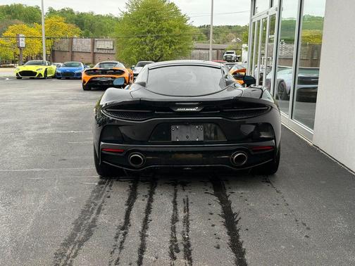 Black 2023 McLaren GT Base