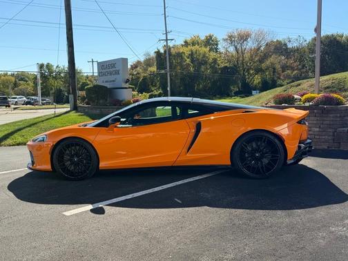 2025 McLaren GTS 