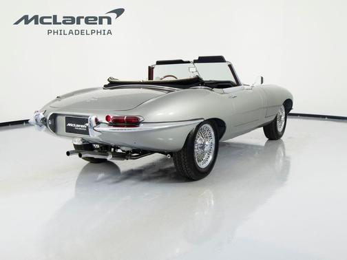 1967 Jaguar XKE 