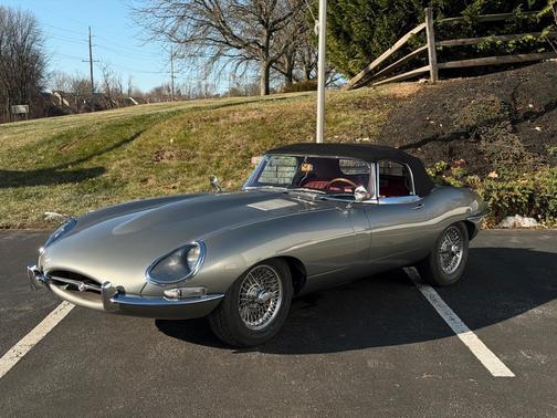 1967 Jaguar XKE 