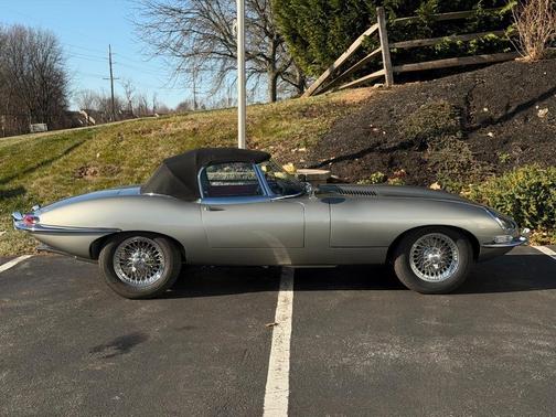 1967 Jaguar XKE 