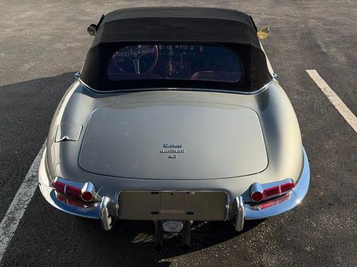 1967 Jaguar XKE 