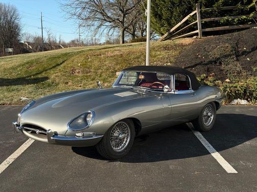 1967 Jaguar XKE 
