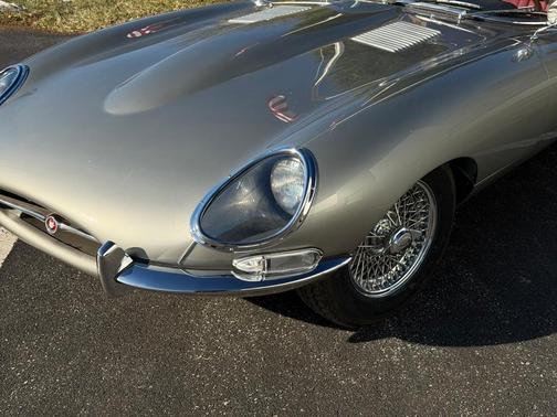 1967 Jaguar XKE 