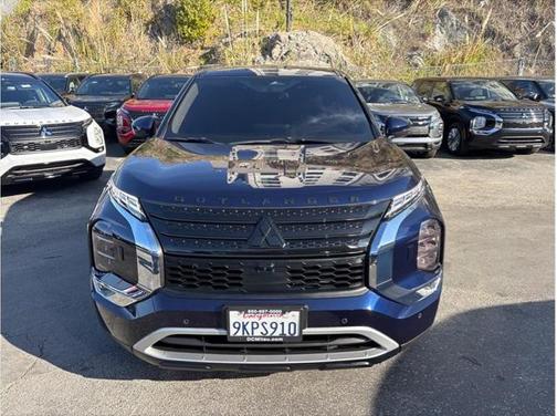 2023 Mitsubishi Outlander PHEV SE S-AWC