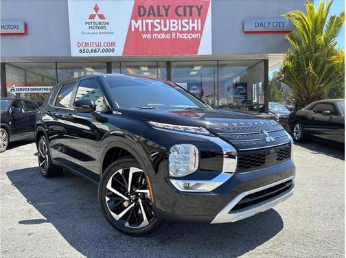 2022 Mitsubishi Outlander SE 2WD