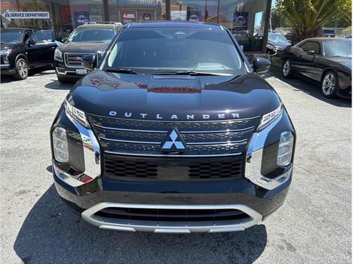 2022 Mitsubishi Outlander SE 2WD