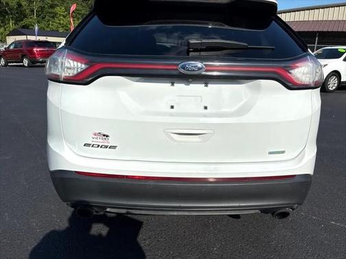 2016 Ford Edge SE
