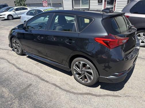 Black Sand Pearl 2016 Scion iM Base 4dr Hatchback CVT