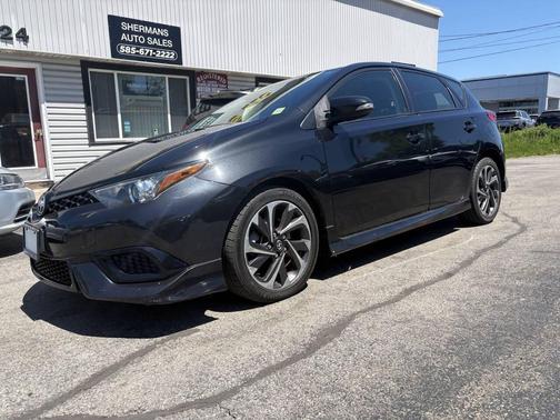 Black Sand Pearl 2016 Scion iM Base 4dr Hatchback CVT