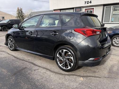 2016 Scion iM Base 4dr Hatchback CVT