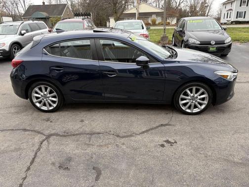 2017 Mazda Mazda3 Grand Touring