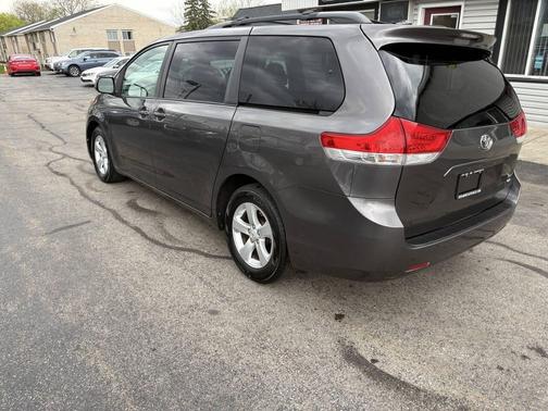 Sandy Beach Metallic 2012 Toyota Sienna LE