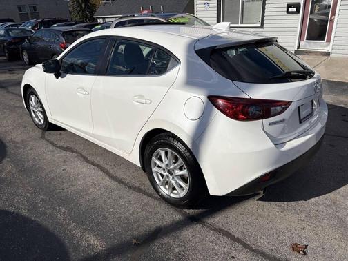 2015 Mazda Mazda3 i Touring