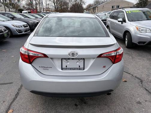 2015 Toyota Corolla S Plus