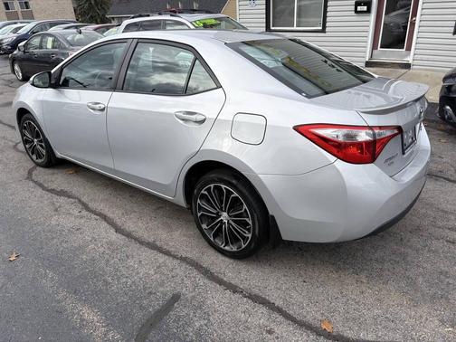 2015 Toyota Corolla S Plus