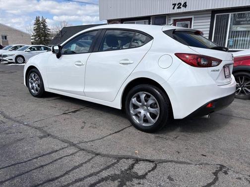 2014 Mazda Mazda3 i Sport