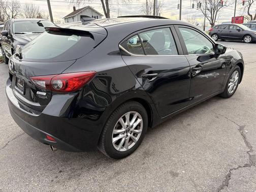 2016 Mazda Mazda3 i Touring