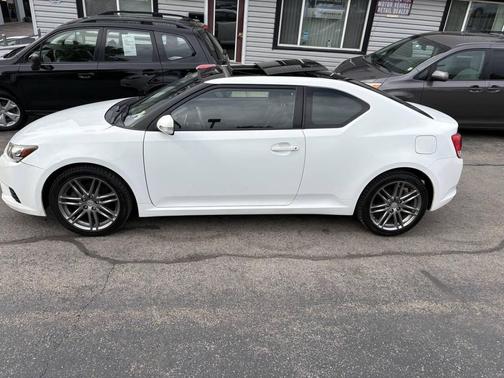 Super White 2011 Scion tC Base