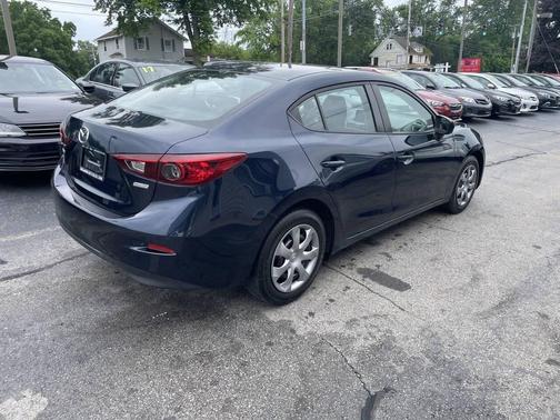 2016 Mazda Mazda3 i Sport