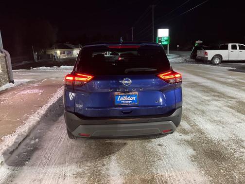 Caspian Blue 2023 Nissan Rogue SV