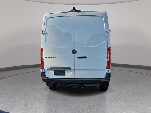Arctic White 2026 Mercedes-Benz Sprinter 2500