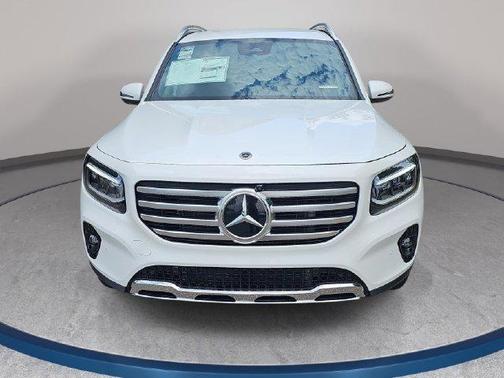 Polar White 2026 Mercedes-Benz GLB 250 Base