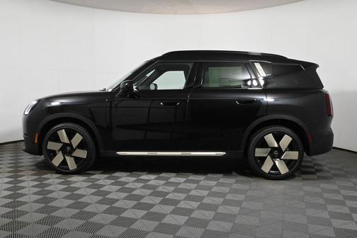2025 MINI Countryman S