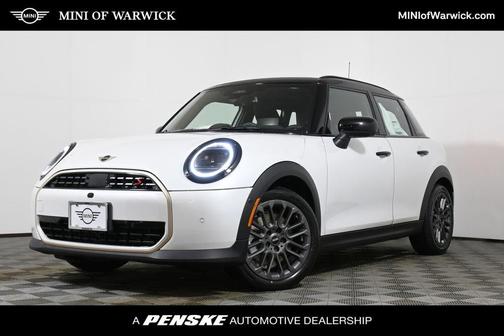 2026 MINI Hardtop ICONIC