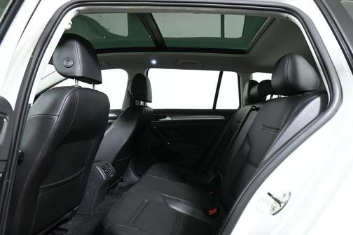 2017 Volkswagen Golf Alltrack TSI SE