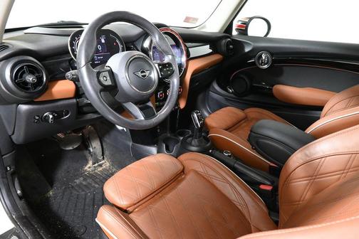 2022 MINI Hardtop Cooper