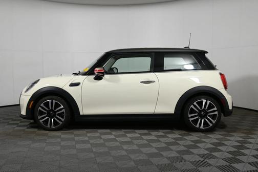 2022 MINI Hardtop Cooper