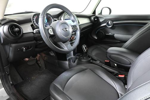 2022 MINI Hardtop Cooper