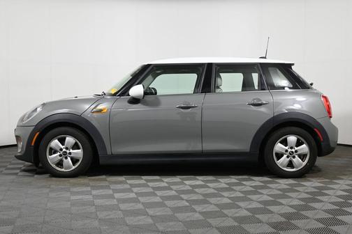 2015 MINI Hardtop Cooper