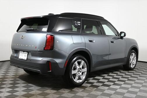 2025 MINI Countryman S