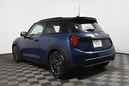 2025 MINI Hardtop SIGNATURE PLUS