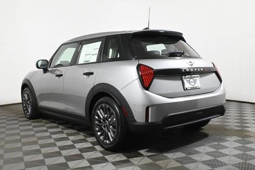 2025 MINI Hardtop Cooper