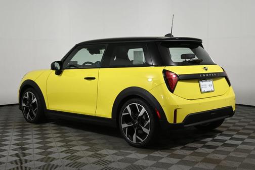 2025 MINI Hardtop