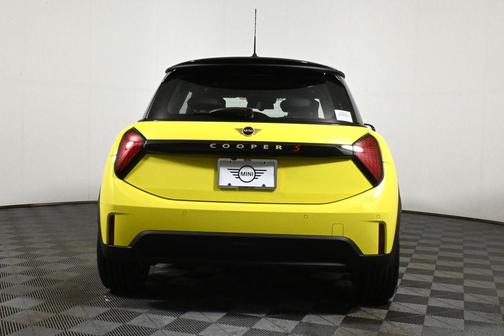 2025 MINI Hardtop SIGNATURE PLUS