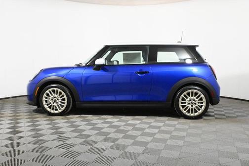 2025 MINI Hardtop ICONIC