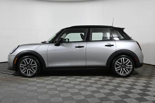 2025 MINI Hardtop Cooper