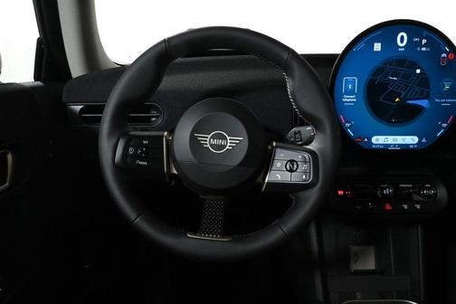 2025 MINI Hardtop SIGNATURE PLUS