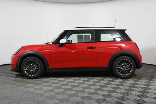 2025 MINI Hardtop SIGNATURE PLUS