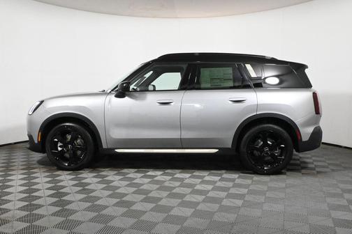 2025 MINI Countryman S