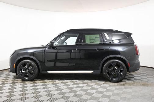 2026 MINI Countryman SIGNATURE PLUS