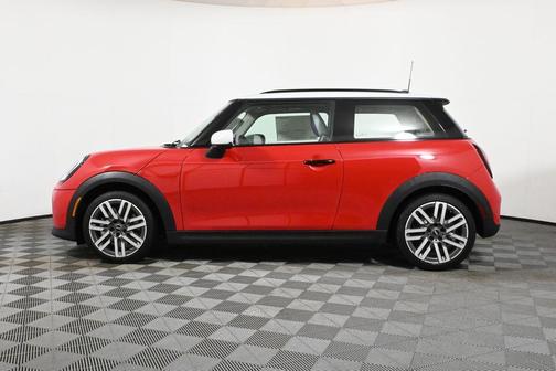 2025 MINI Hardtop SIGNATURE PLUS