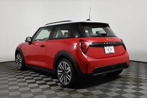 2025 MINI Hardtop SIGNATURE PLUS