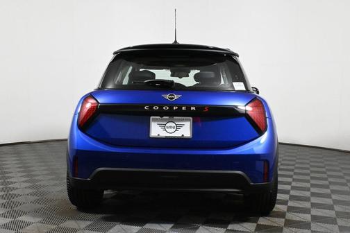 2025 MINI Hardtop SIGNATURE PLUS