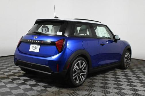 2025 MINI Hardtop SIGNATURE PLUS